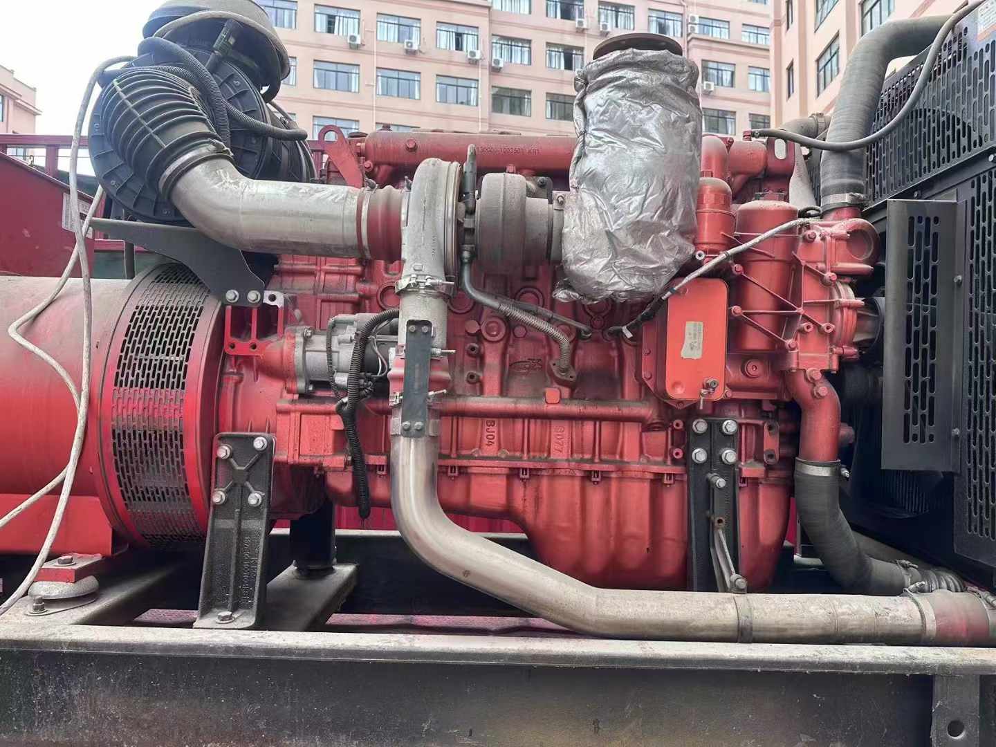 松潘如何选择适合 600kW 柴油发电机组的过载保护器？